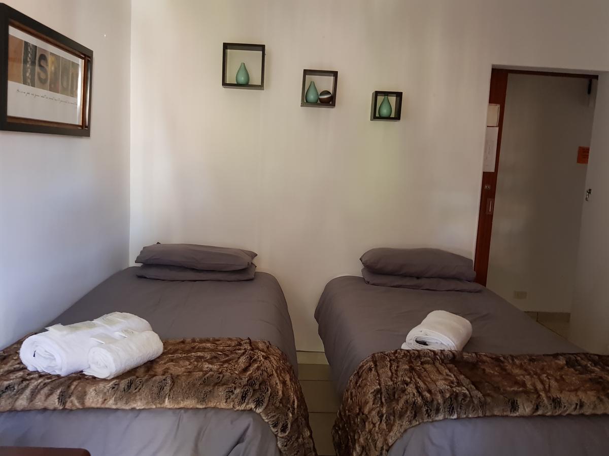 Kgosi Lodge Кимбърли Екстериор снимка