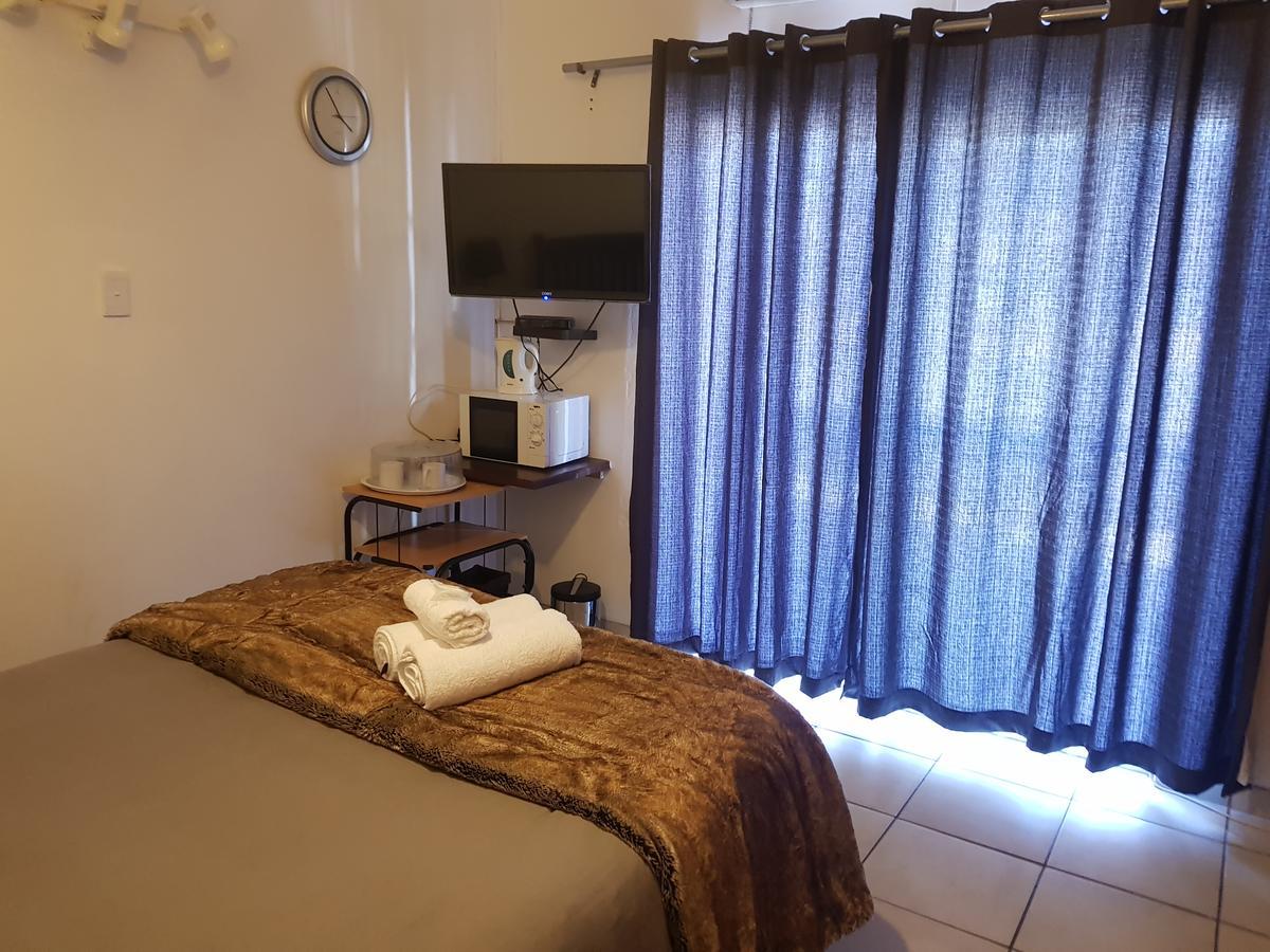 Kgosi Lodge Кимбърли Екстериор снимка
